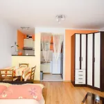 Apartment Jadrana *