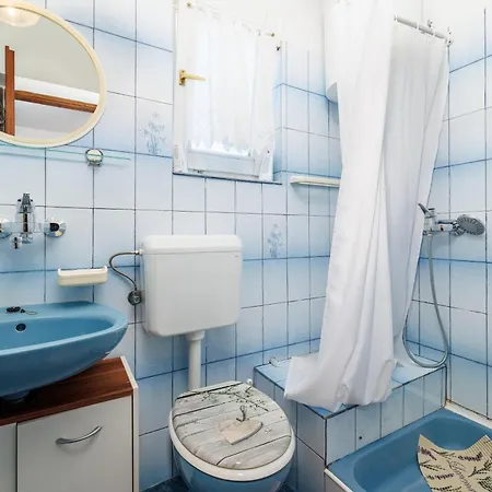 Jadrana Apartment Novi Vinodolski