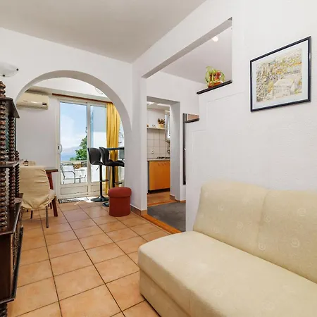 Jadrana Apartment Novi Vinodolski