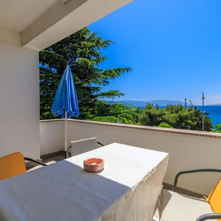 Apartment Jadrana